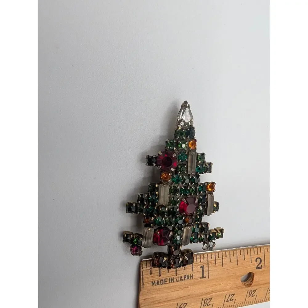 Vintage WEISS Christmas Tree Brooch Pin Rhinestone Holiday Jewelry Signed